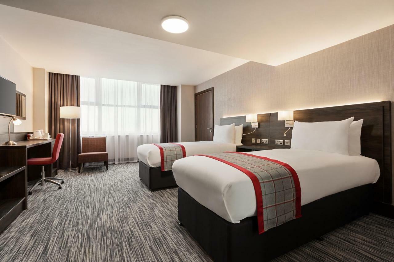 Ramada East Kilbride Hotel Eksteriør billede